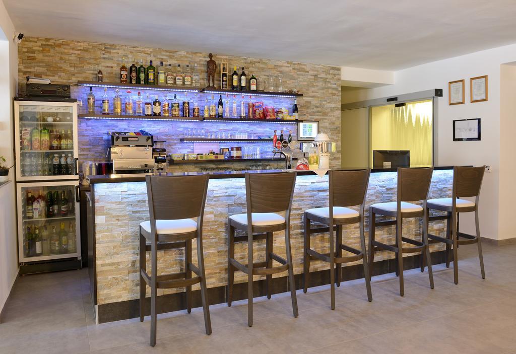 Ea Horsky Hotel Hajenka Модрава Екстериор снимка